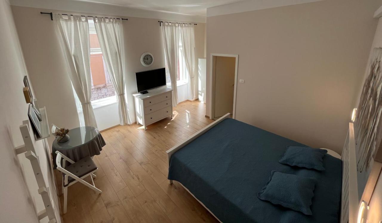 Apartment Check In Pula Zewnętrze zdjęcie