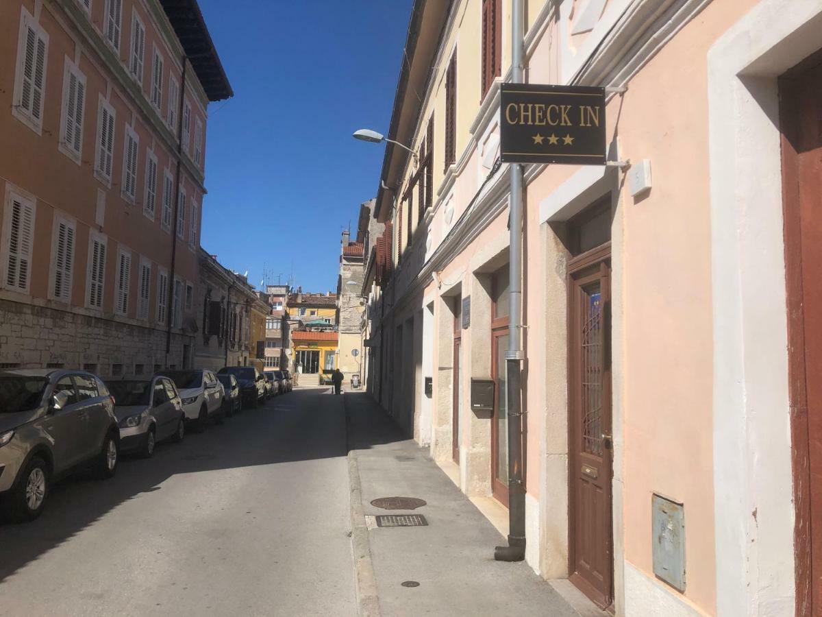 Apartment Check In Pula Zewnętrze zdjęcie